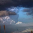 Alaska, eruzione vulcano Pavlof vista dall'aereo4