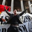 Bruxelles: scontri neonazisti-polizia nonostante stop marcia03