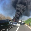 Autostrada A1 chiusa: tir in fiamme tra Caianello e Capua2