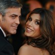 Clooney: 80mila € per foto con Canalis rubate (Chi, Novella)