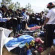 YOUTUBE Guatemala, cade bus da burrone: 19 morti2