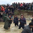 Migranti attraversano fiume in piena: 3 morti in Macedonia 11