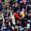 Migranti attraversano fiume in piena: 3 morti in Macedonia 7