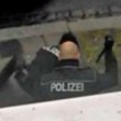 Poliziotti tedeschi, se gli fanno saltare nervi diventano3