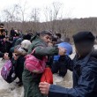 YOUTUBE Migranti morti mentre attraversavano fiume confine 5