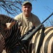 Hristo Stoichkov cacciatore, foto con zebra morta: è bufera3