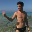 Isola dei famosi, Chi: "Jonas Berami ha portato condom"