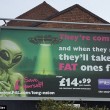 "Alieni arrivano e prenderanno i grassi": spot palestra...