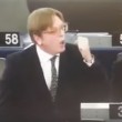 Parlamento europeo, gesto volgare deputato inglese2