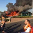 Gerusalemme, esplosione su un bus di linea: 20 feriti02