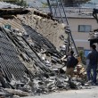 YOUTUBE Terremoto Giappone, 9 morti: il VIDEO della scossa7
