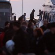 Migranti, via a piano Ue: portati dalla Grecia alla Turchia 2