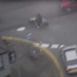 VIDEO YOUTUBE Motociclista spericolato: polizia lo vede e... 3