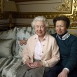 Regina Elisabetta compie 90 anni: foto in famiglia