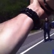 YouTube: bodycam su poliziotto che spara a un uomo