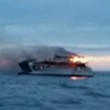 Australia, catamarano in fiamme a bordo 42 persone2