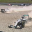 Hamilton e Rosberg incidente primo giro GP Spagna 03