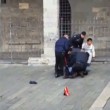 Genova, carabiniere, calcio in testa durante arresto (2)