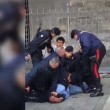 Genova, carabiniere, calcio in testa durante arresto (6)