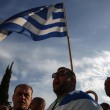Grecia taglia pensioni, scontri FOTO austerity per aiuti 2