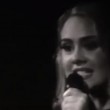 Adele stecca: "M... ho detto la parola sbagliata"