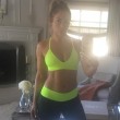 Jennifer Lopez, foto in bikini su Instagram. E i fan... 01