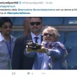 Sampdoria-Genoa, Massimo Ferrero gioca con drone FOTO