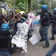 YOUTUBE Salvini a Bologna, polizia carica antagonisti5