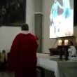 Napoli, parroco apre messa con gol Higuain