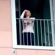 Francesca Pascale piange durante operazione Berlusconi FOTO