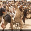 Isis, 4 uomini sposati lapidati a morte per adulterio FOTO