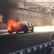 Lamborghini da 300mila euro in fiamme in galleria 4