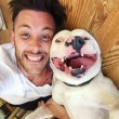 Dan Tillery pubblica foto col cane che ride ma...rischia di perderlo