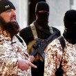 Isis, nuovo orrore: jihadista giustizia suo fratello01