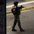 YOUTUBE Turchia, attentato all'aeroporto di Istanbul: decine di morti 1