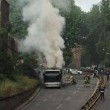 Roma, bus in fiamme su Muro Torto: traffico tilt FOTO-VIDEO2