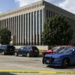 Usa, sparatoria in un tribunale in Michigan: 3 morti, 2 sono agenti 01