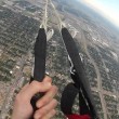 YOUTUBE Perde paracadute: terrore durante lancio ripreso con GoPro3