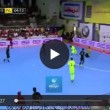 Carles Puyol VIDEO gol di tacco a Futsal in Kuwait