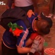 YOUTUBE Euro 2016, piccolo tifoso portoghese abbraccia francese in lacrime 5