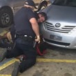 VIDEO YOUTUBE Polizia Usa uccide un altro afroamericano in strada