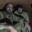 Aleppo, palazzo bombardato: detriti in aria, ribelli scappano nei tunnel3