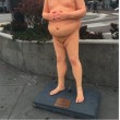 Donald Trump senza veli: statua3