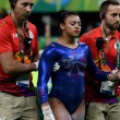Rio 2016, ginnasta inglese cade: "Mio collo ha scricchiolato"5
