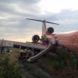 Russia, aereo finisce fuori pista durante atterraggio2