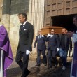Anna Marchesini, al funerale il volto straziato di Massimo Lopez e Tullio Solenghi FOTO 3