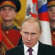 Terremoto, bufala Putin: "Invia uomini e viveri". Ma non è vero