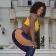 YOUTUBE Serena Williams insegna come si balla il twerking01