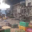 Tunisia, bus e tir contro un mercato a Kasserine: decine di morti FOTO 4