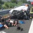 Civitanova, schianto in autostrada muore coppia coniugi. Grave figlia di 6 mesi